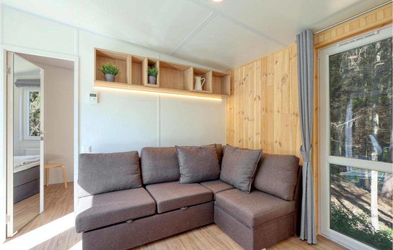Holiday home Tiny Haus 44 Am Brombachsee *